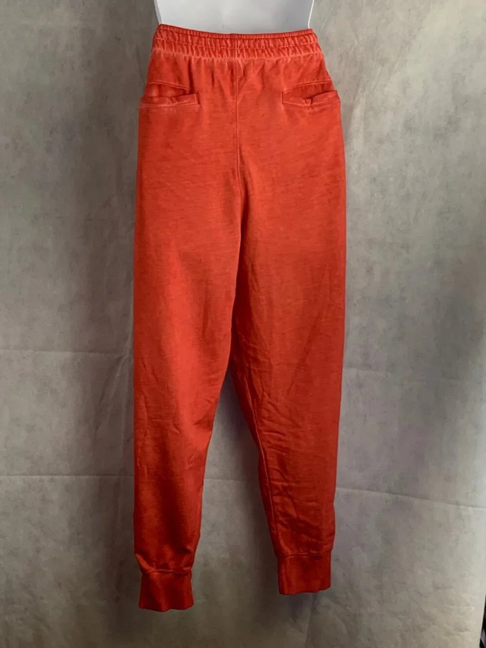 Sun + Stone Men's Garment Washed Fleece Joggers Pants, Crimson Clay, XXL